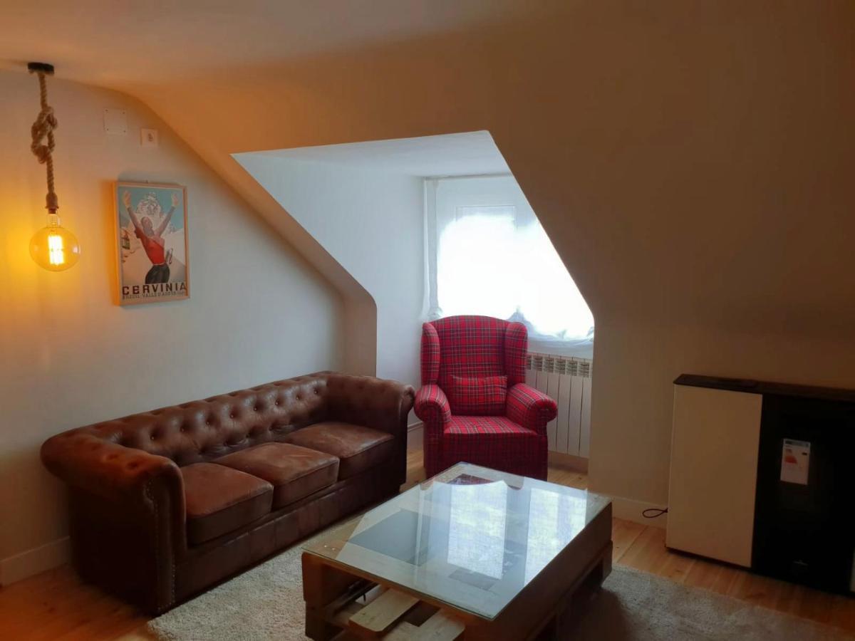 Apartamento Ski Aran Веля Екстериор снимка