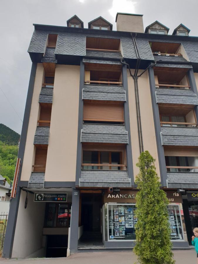 Apartamento Ski Aran Веля Екстериор снимка